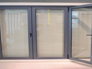 Cửa kính chống cháy